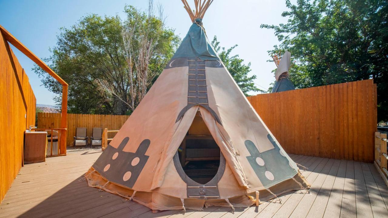 Ok Rv Park Glamping Tipi Ok55 Hotel Moab Exterior photo