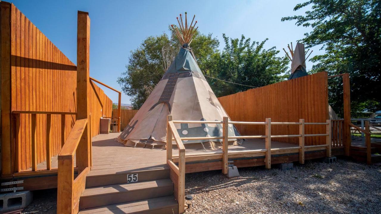 Ok Rv Park Glamping Tipi Ok55 Hotel Moab Exterior photo